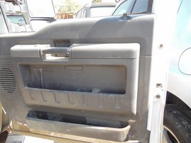 2012 Ford F-250 Lariat White Extended Cab 6.7L Turbo Diesel AT 4WD #F22022